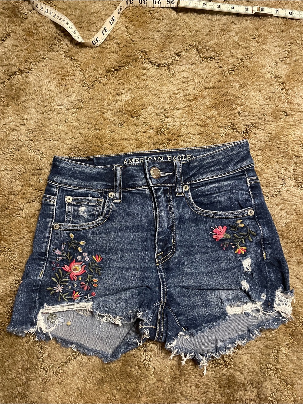 American Eagle High Rise Shortie Stretch Material Embroidered Flower Design